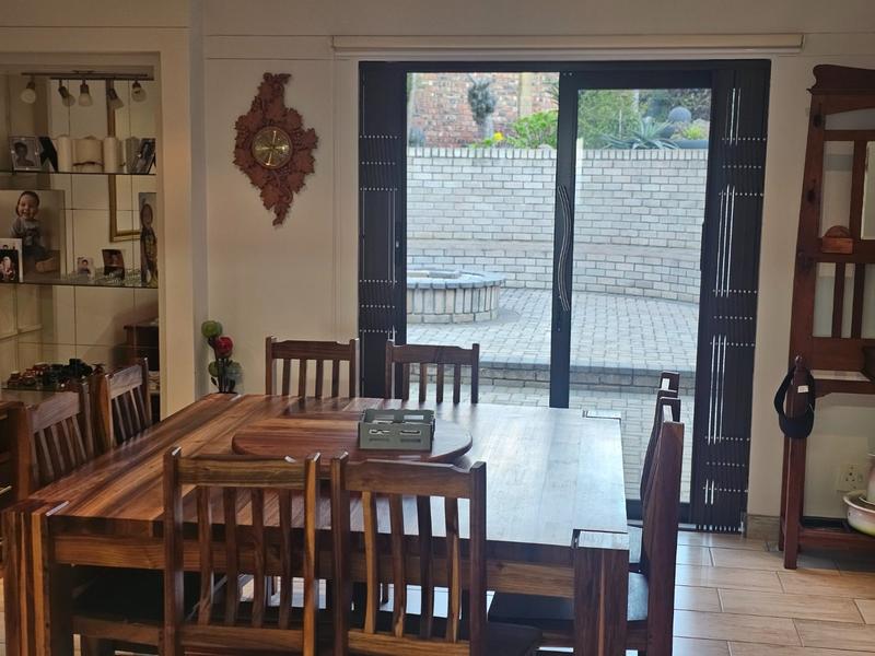 3 Bedroom Property for Sale in Dana Bay Western Cape